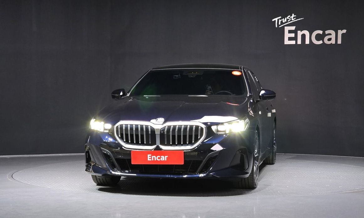 BMW 5-Series 520i M Sport, 2024