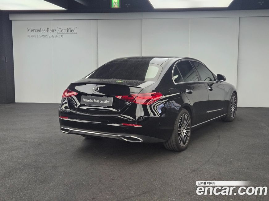 Mercedes-Benz C-Class C300 4MATIC Avantgarde, 2024