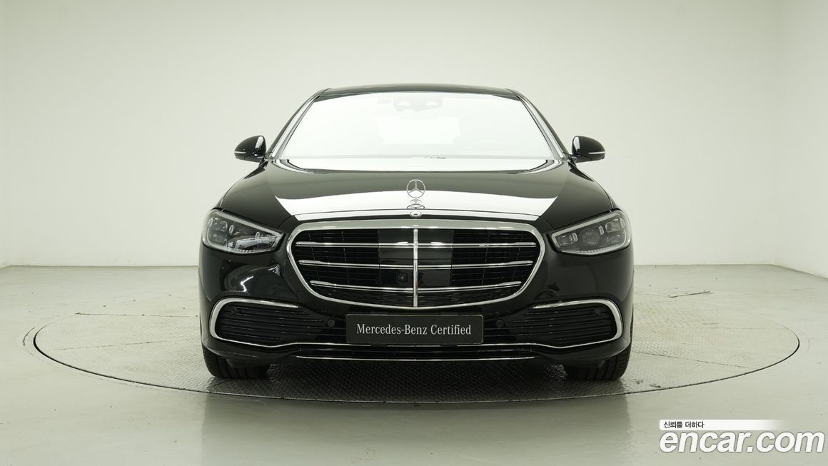 Mercedes-Benz S-Class S350 d 4MATIC, 2025