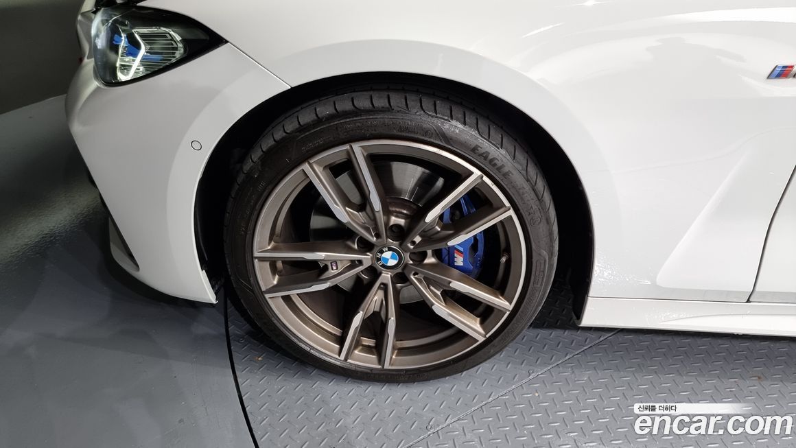 BMW 4-Series M440i xDrive Online Exclusive Coupe, 2024