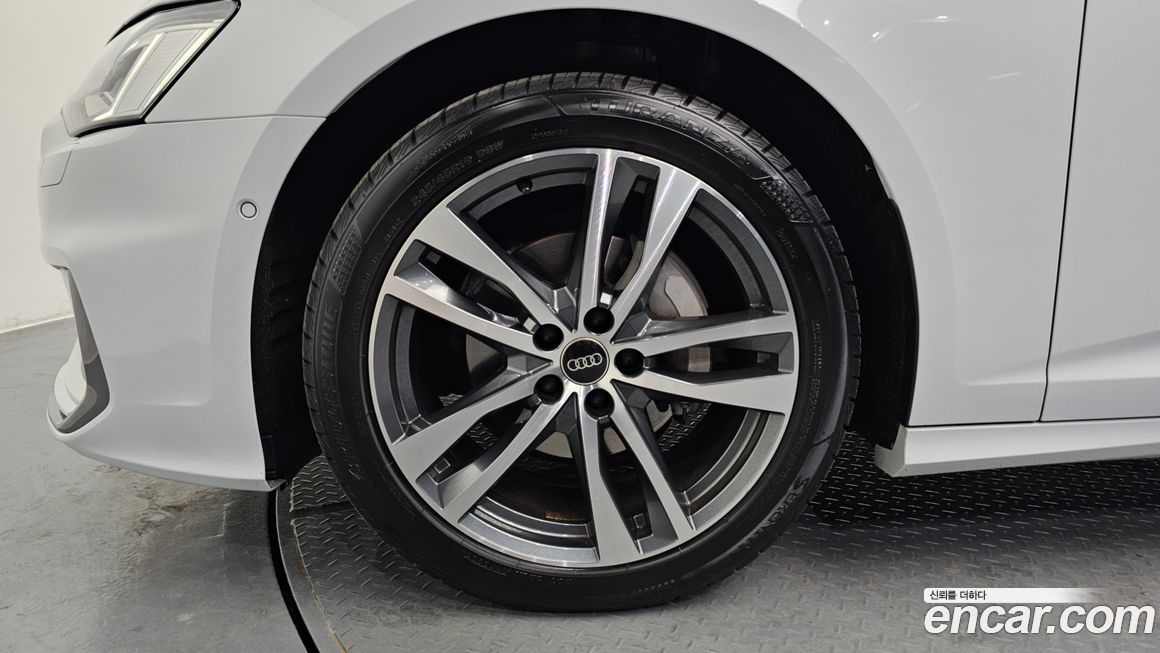 Audi A6 40 TDI Premium, 2022