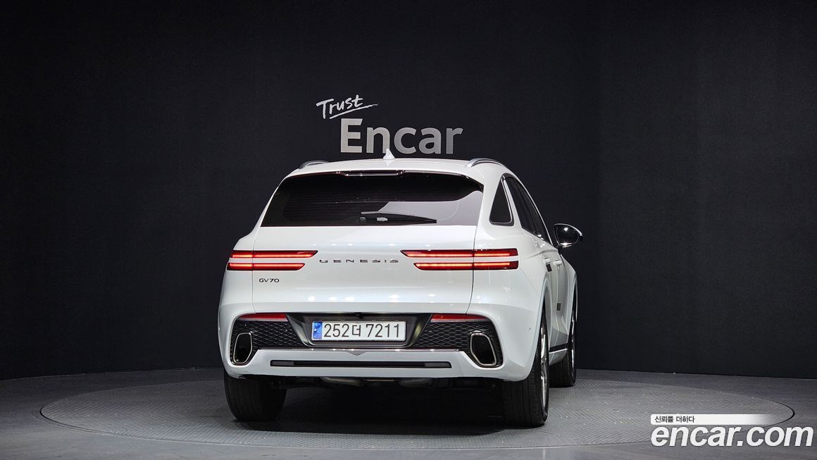 Genesis GV70 2.5T Gasoline 2WD, 2024