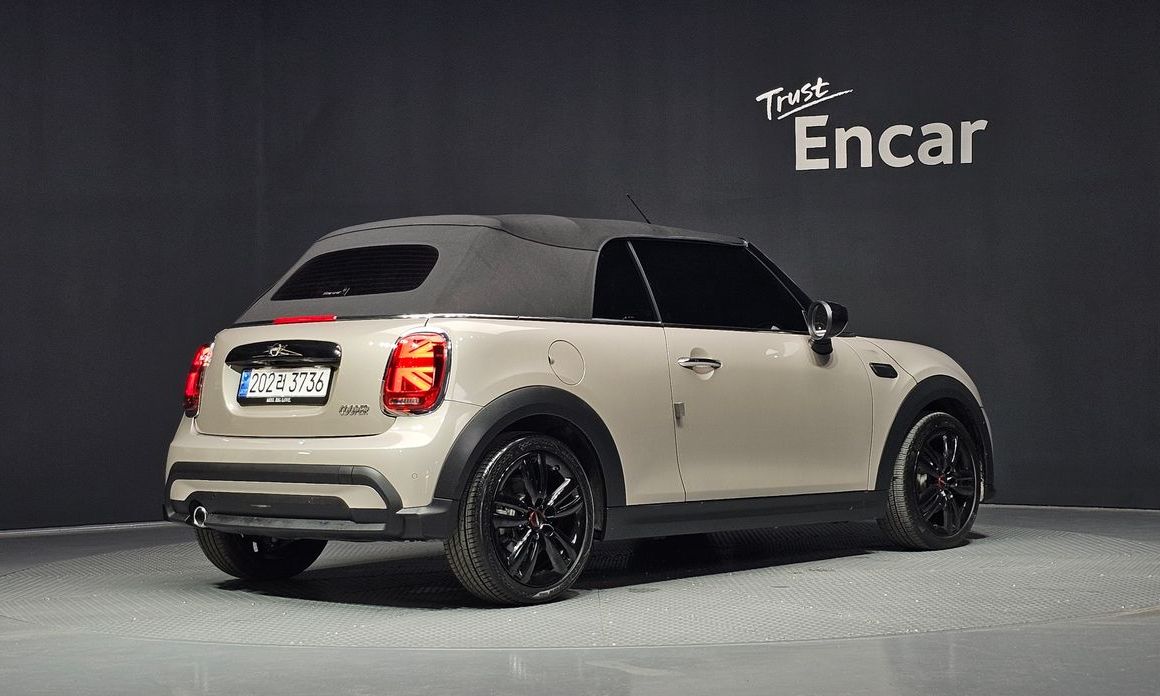 Mini Cooper Convertible Classic, 2024