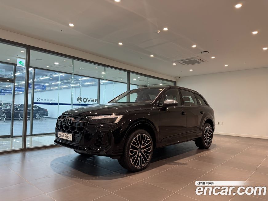Audi SQ7 4.0 TFSI Quattro, 2026