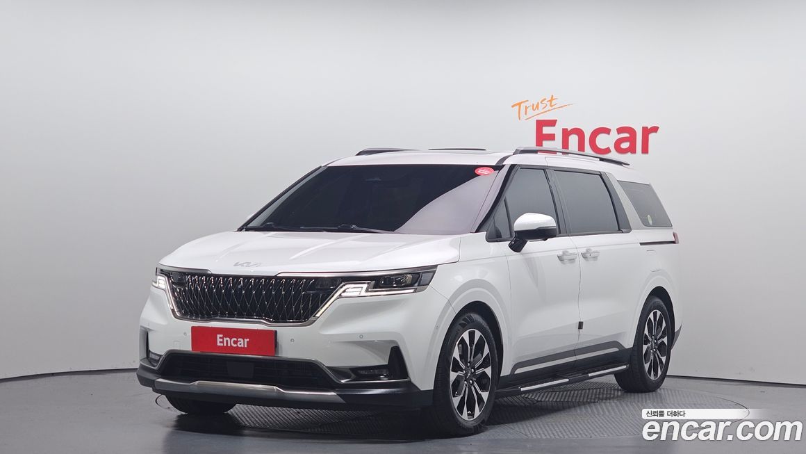 Kia Carnival 9-Seater Signature, 2023
