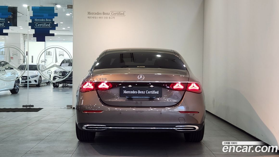 Mercedes-Benz E-Class E200 Avantgarde, 2025