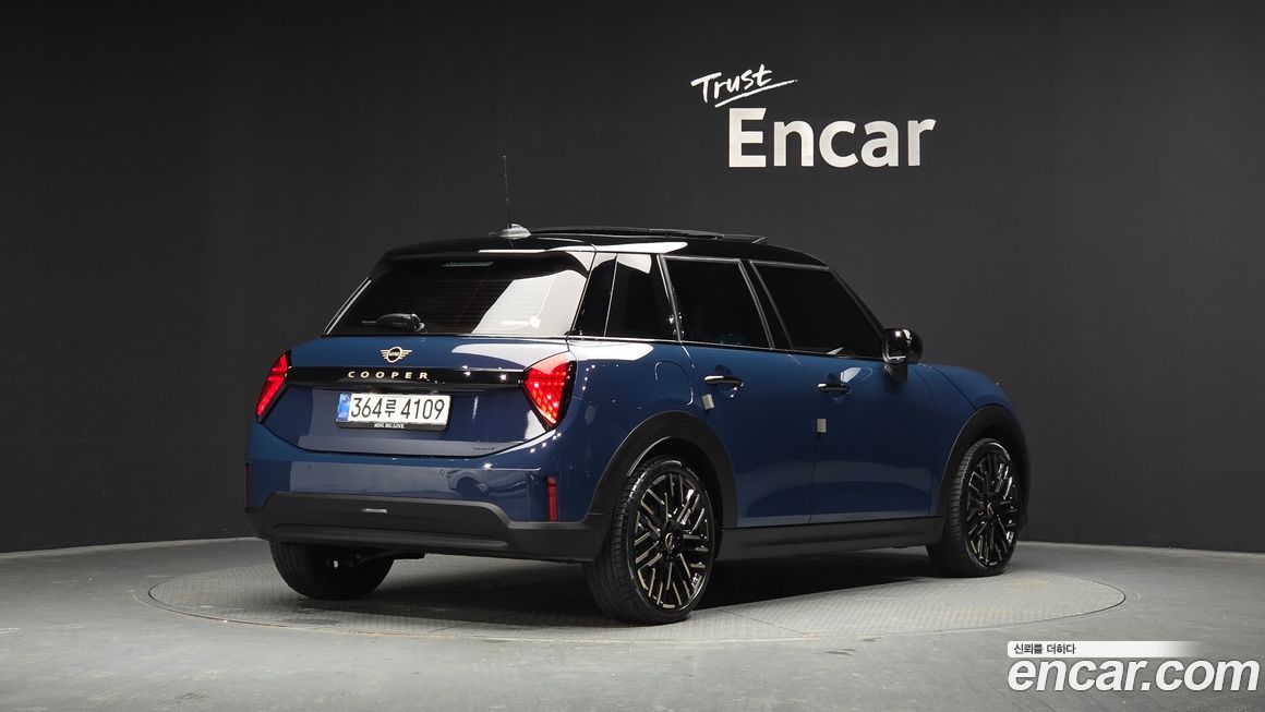 Mini Cooper 5Door Classic, 2025