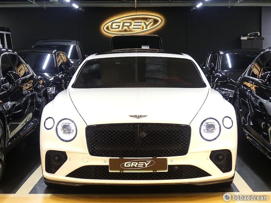 Bentley Continental 4.0 GTS, 2024