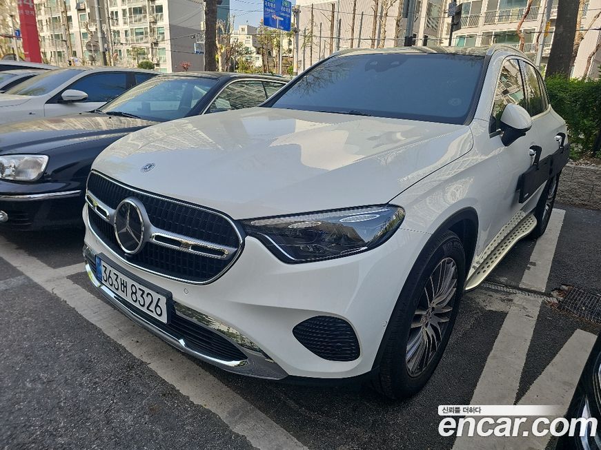 Mercedes-Benz GLC-Class GLC 300 4MATIC Avantgarde, 2025