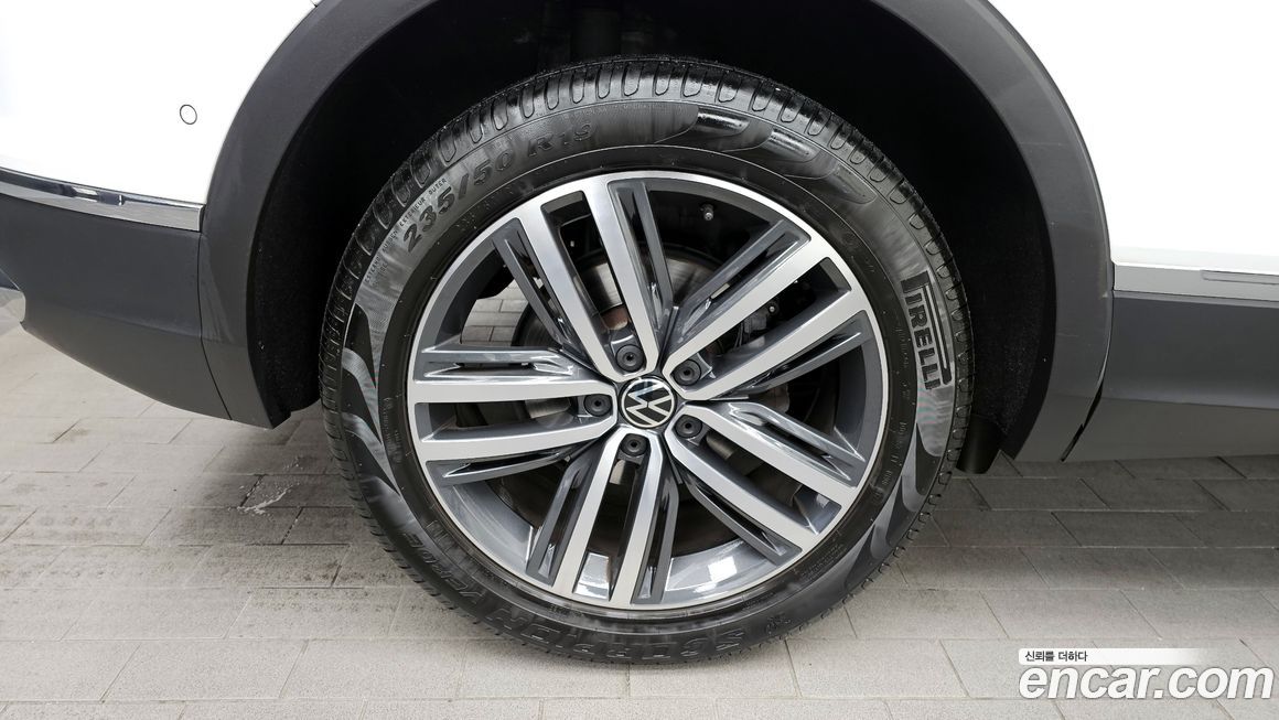 Volkswagen Tiguan 2.0 TDI 4Motion Prestige, 2023