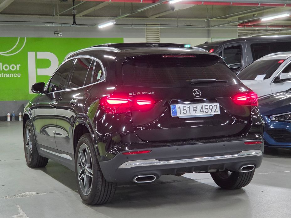 Mercedes-Benz GLA-Class GLA250 4MATIC, 2024