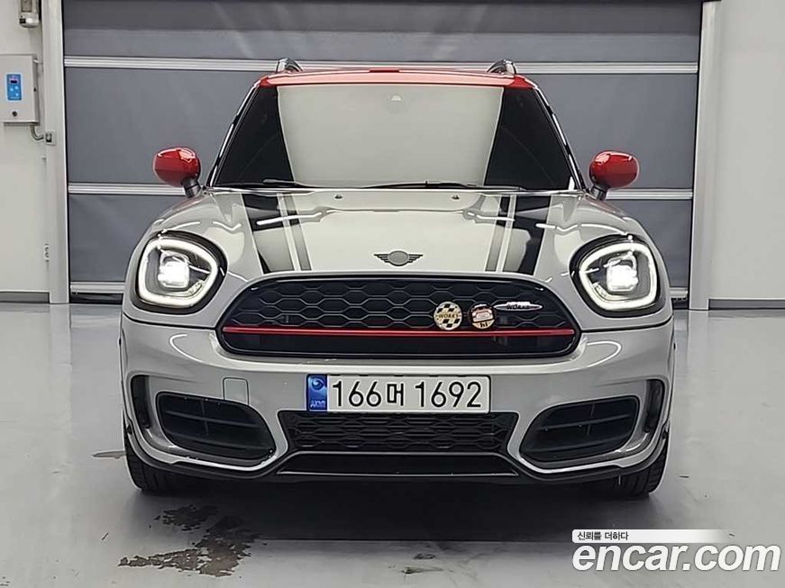 Mini Countryman JCW Launch Pack, 2023