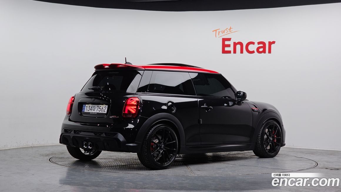 Mini Cooper JCW, 2023