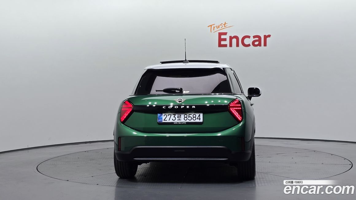 Mini Cooper 5Door Classic, 2025