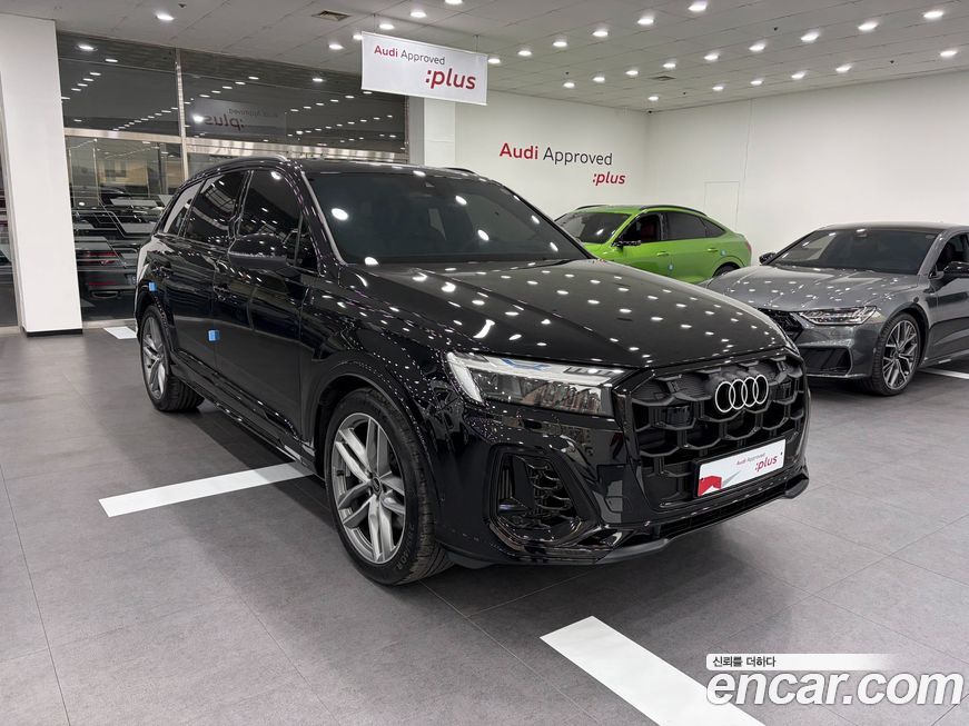 Audi Q7 55 TFSI Quattro Premium, 2025
