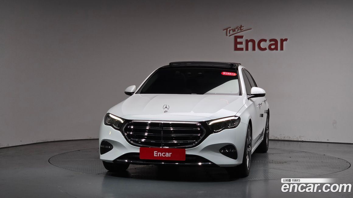 Mercedes-Benz E-Class E220d 4MATIC Exclusive, 2024