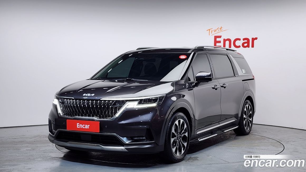 Kia Carnival 9-Seater Signature, 2023