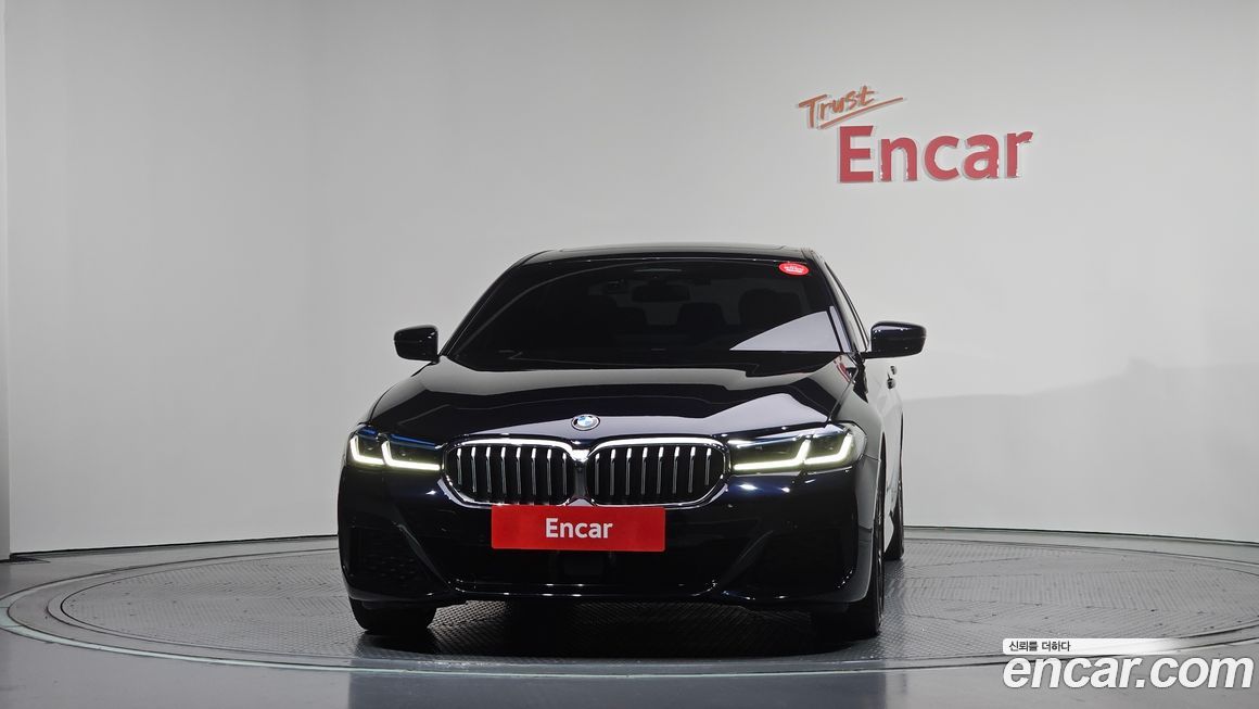 BMW 5-Series 530i M Sport Package, 2023