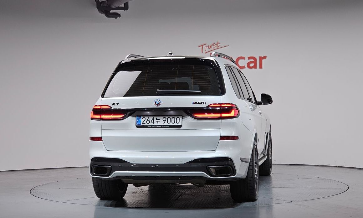 BMW X7 xDrive 40i M Sport 7STR, 2025