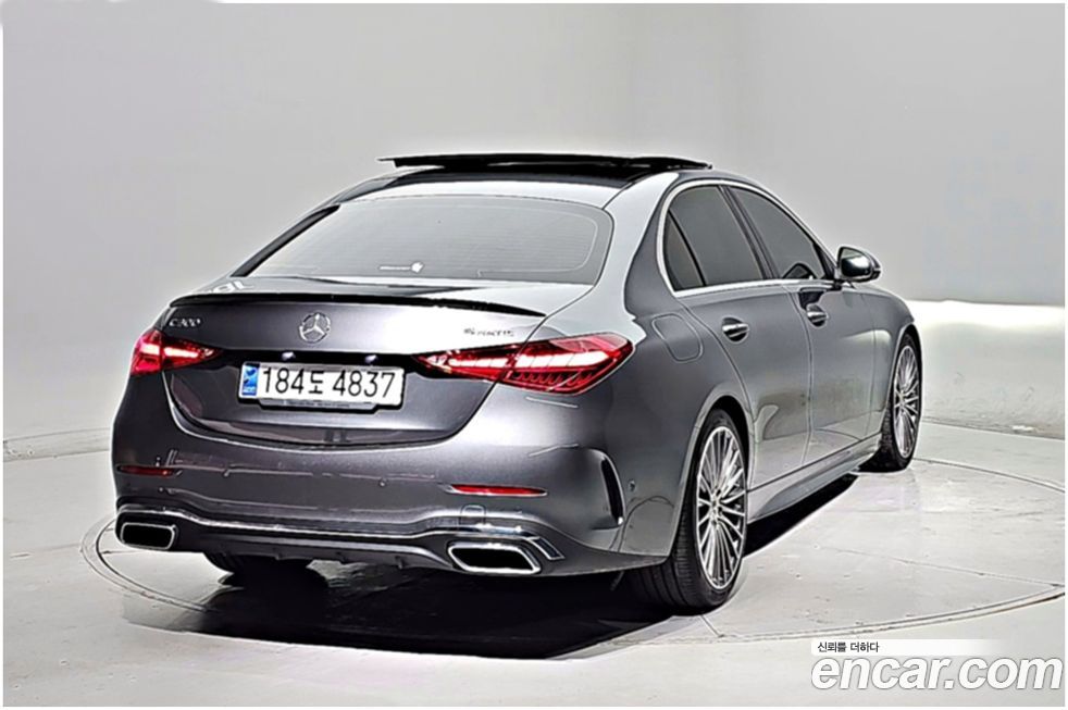 Mercedes-Benz C-Class C300 4MATIC AMG Line, 2023