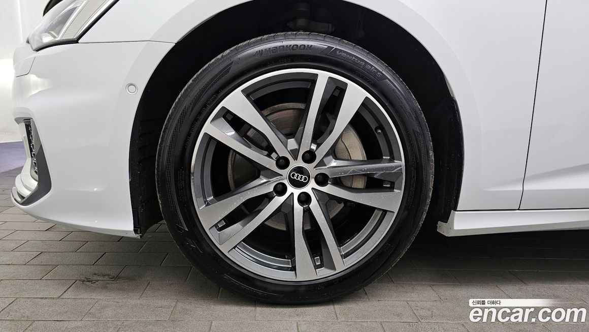 Audi A6 45 TFSI Premium, 2021