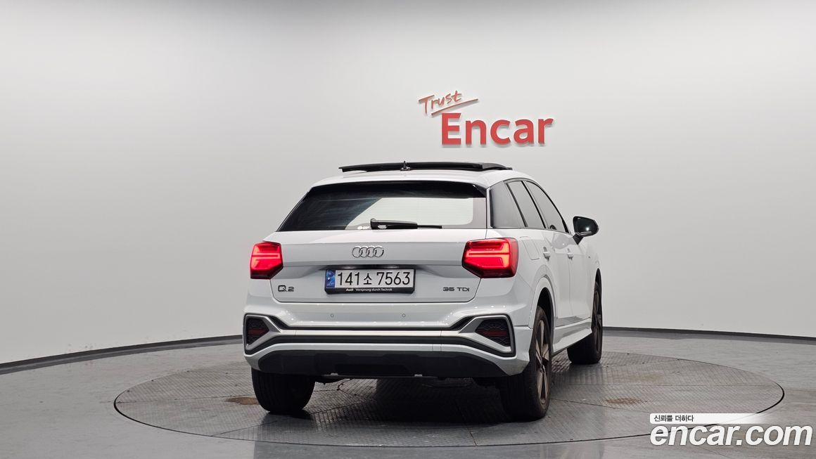 Audi Q2 35 TDI Premium, 2023