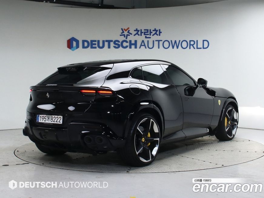 Ferrari Purosangue 6.5 V12, 2025