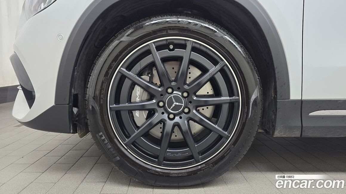 Mercedes-Benz GLA-Class GLA45 AMG 4MATIC+, 2023