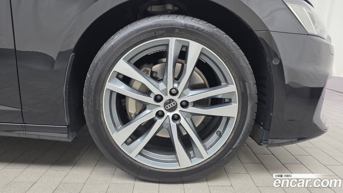 Audi A6 45 TFSI Premium, 2021