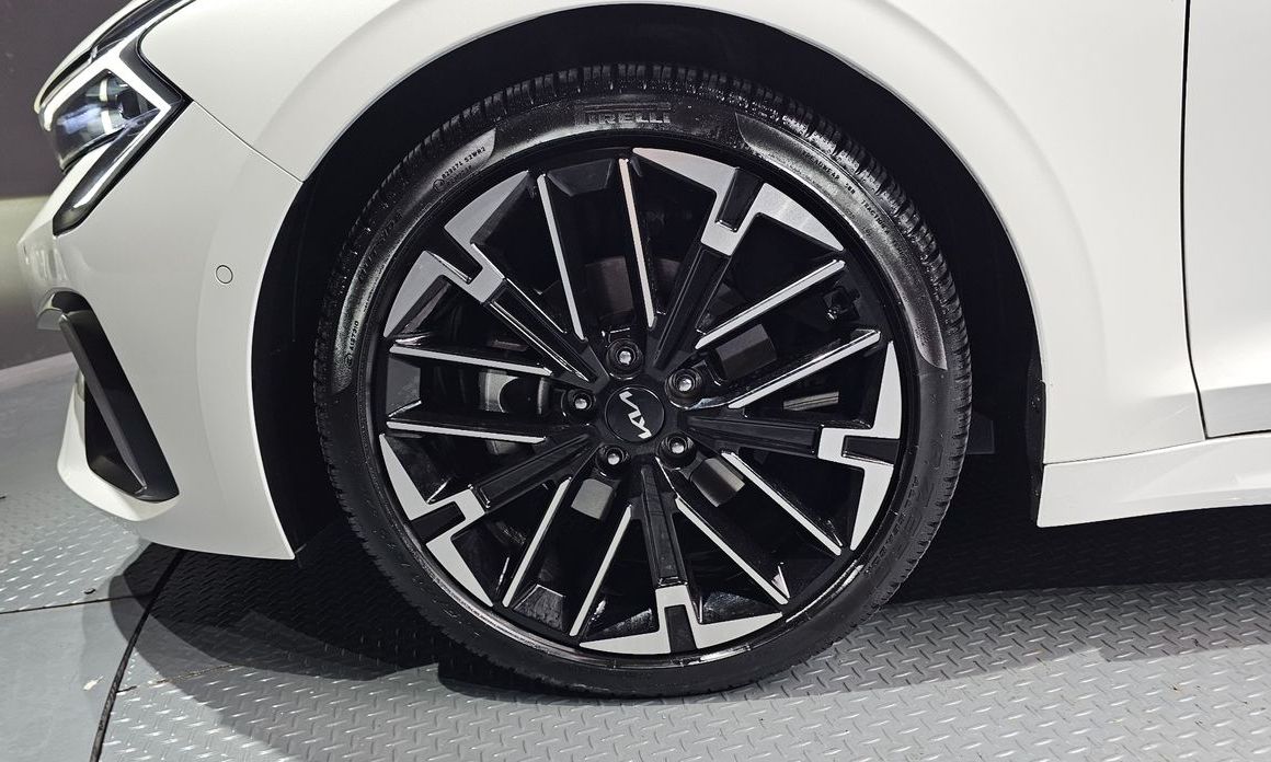 Kia K5 1.6 Turbo, 2024