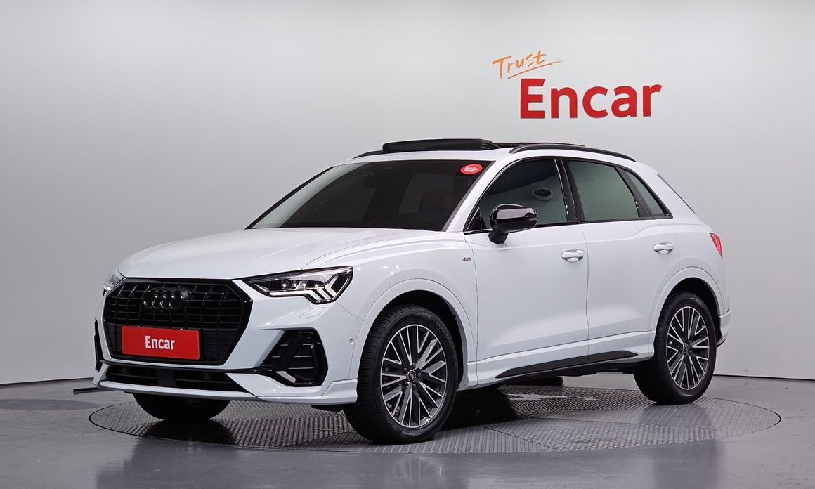 Audi Q3 35 TDI Premium, 2025