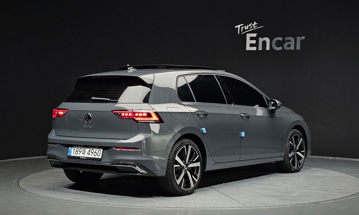 Volkswagen Golf 2.0 TDI Prestige, 2025