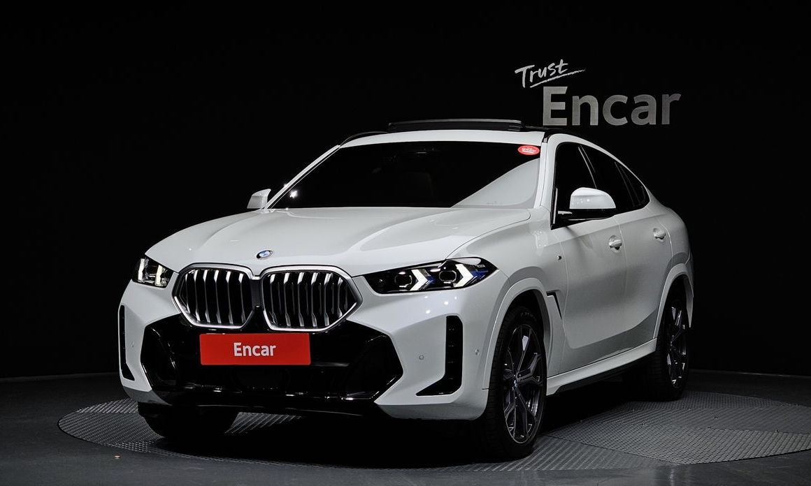 BMW X6 xDrive30d M Sport, 2024