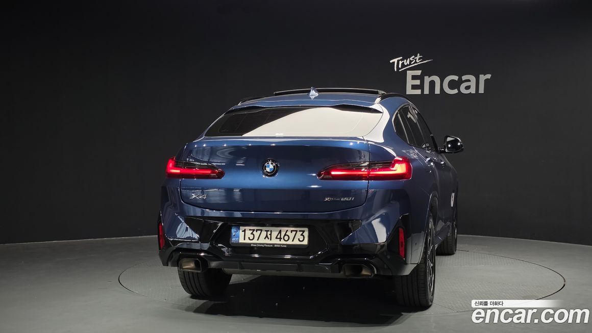 BMW X4 xDrive20i M Sports Pro, 2022