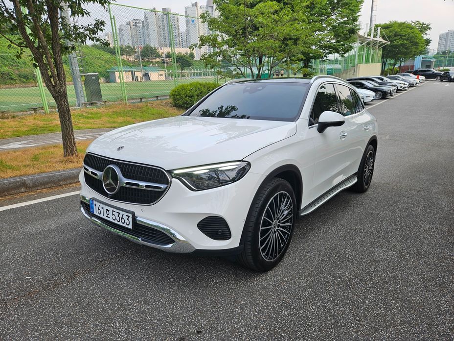 Mercedes-Benz GLC-Class GLC 300 4MATIC Avantgarde, 2025
