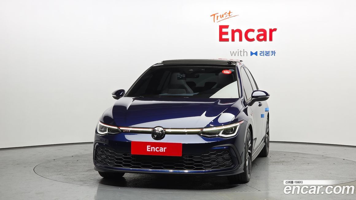 Volkswagen Golf 2.0 GTI, 2024