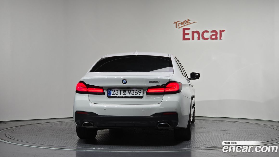 BMW 5-Series 520i M Sport, 2023