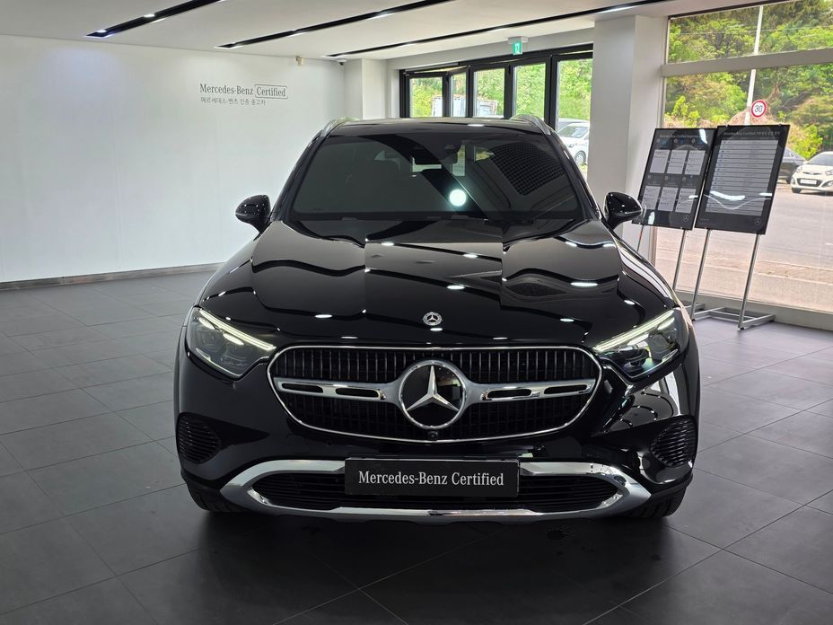 Mercedes-Benz GLC-Class GLC 300 4MATIC Avantgarde, 2025