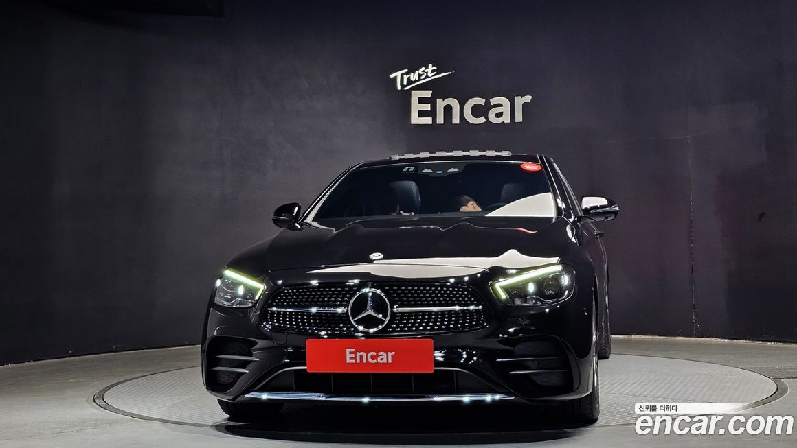 Mercedes-Benz E-Class E220d 4MATIC AMG Line, 2023
