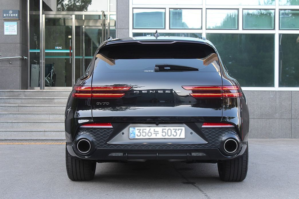 Genesis GV70 2.5T Gasoline 2WD, 2024