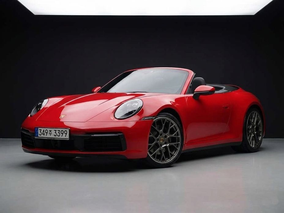 Porsche 911 Carrera 4 Cabriolet, 2024