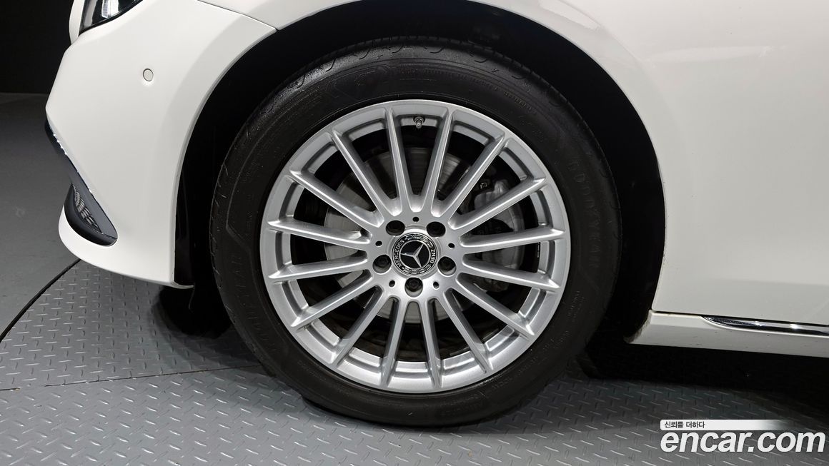 Mercedes-Benz E-Class E250 Exclusive, 2022