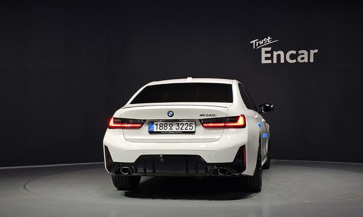 BMW 3-Series M340i Pro, 2026