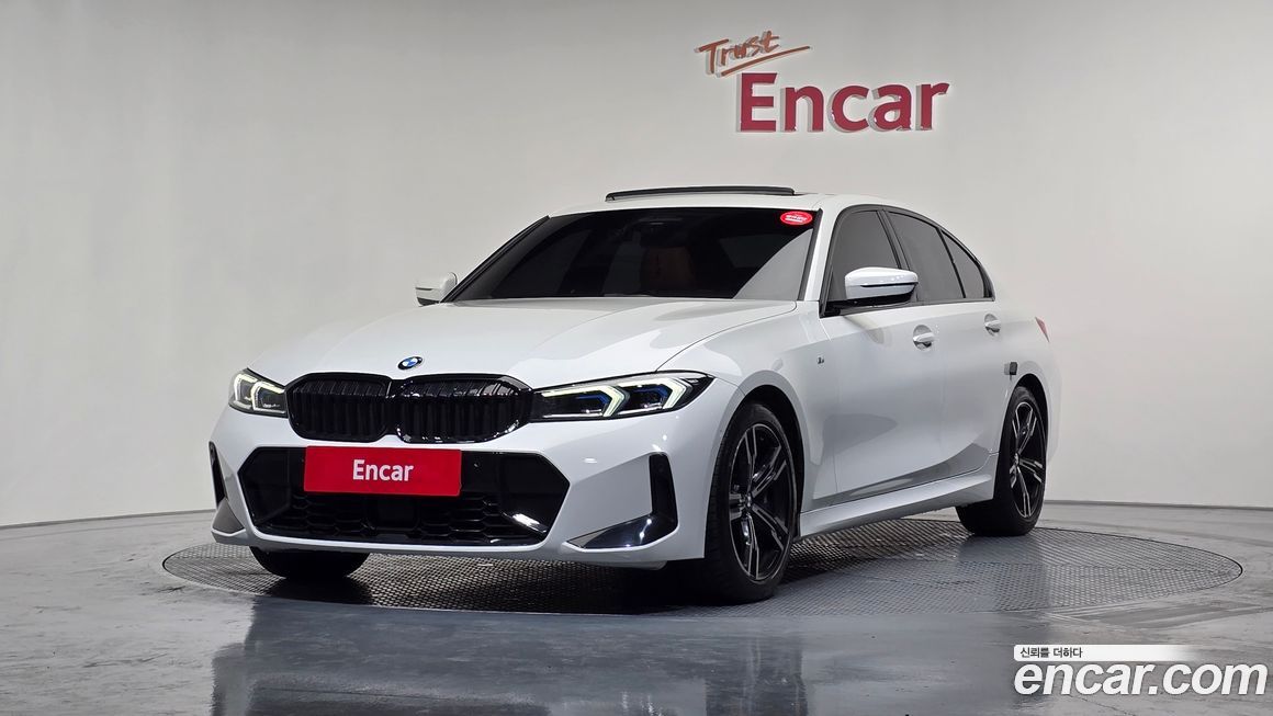 BMW 3-Series 320i M Sport, 2023