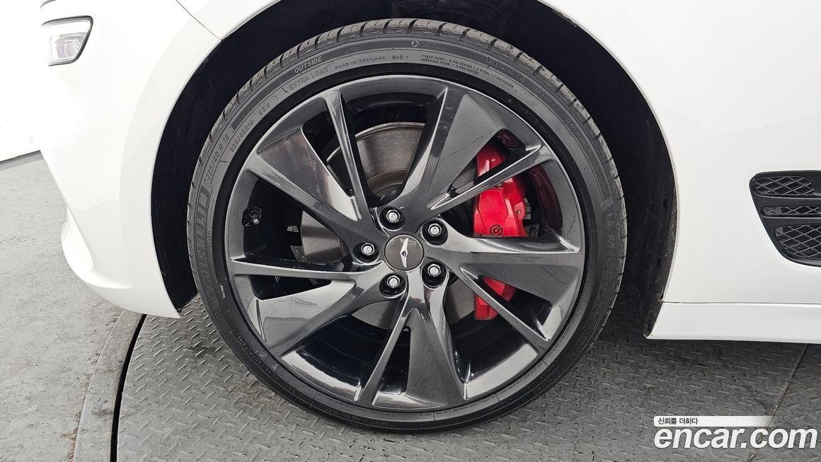 Genesis G70 Gasoline 2.0T 4WD, 2022