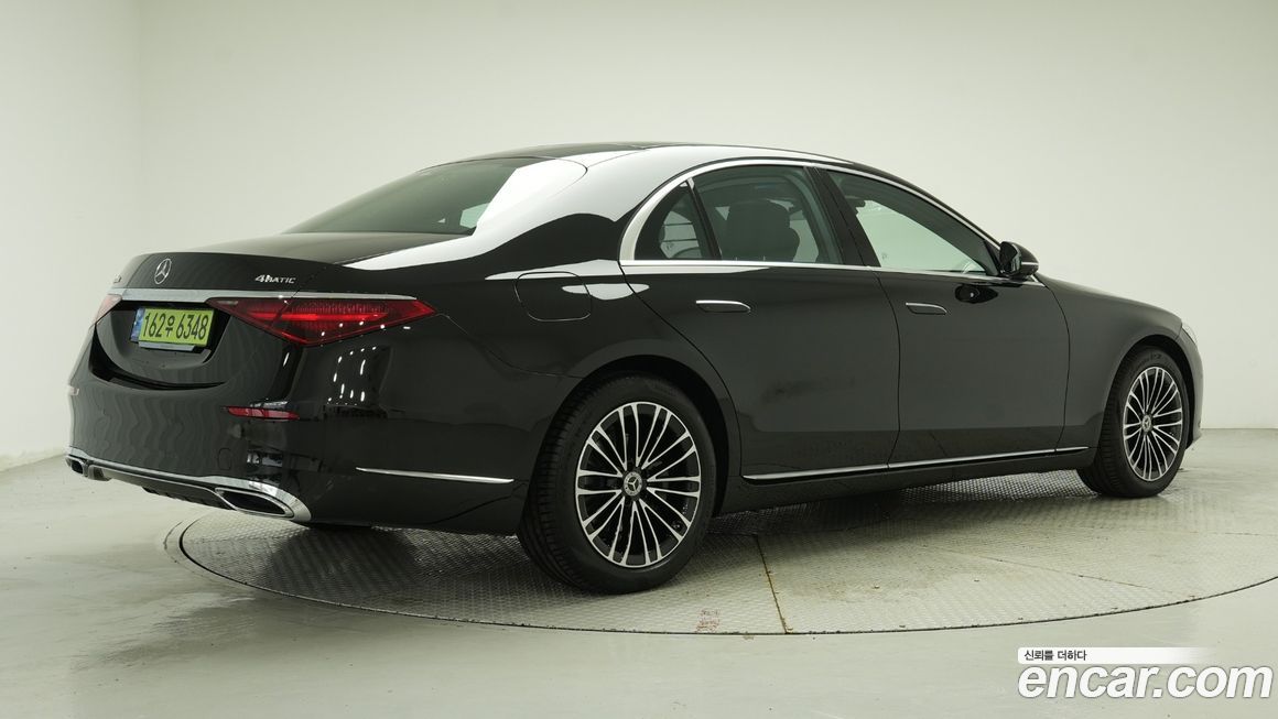 Mercedes-Benz S-Class S350 d 4MATIC, 2025