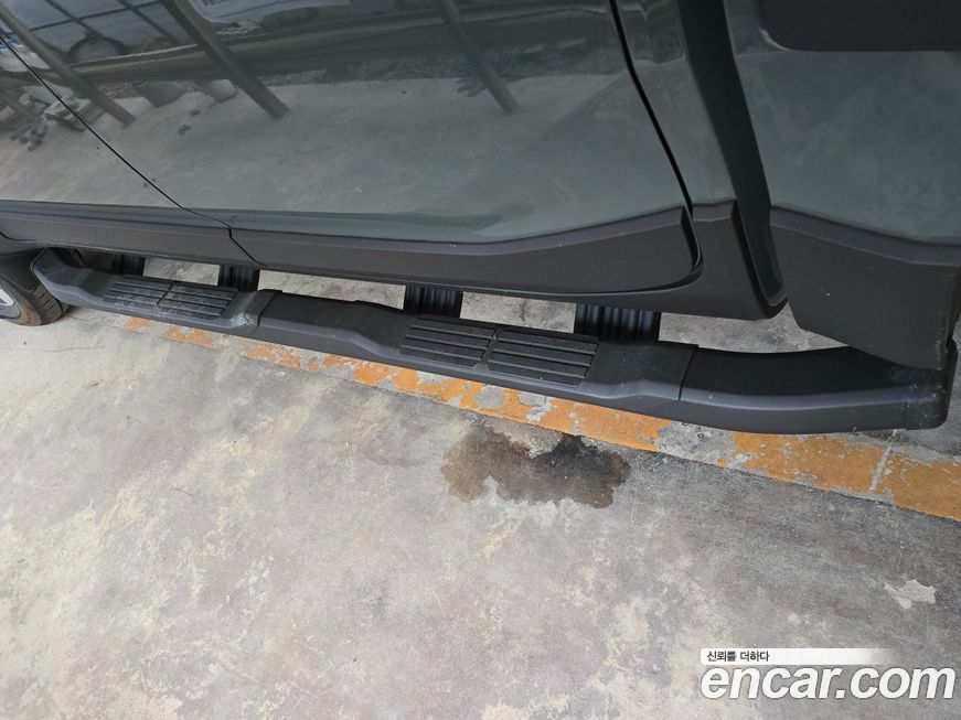 Kia Tasman 2.5T Gasoline 4WD, 2026