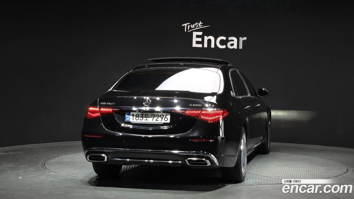 Mercedes-Benz S-Class Maybach S580 4MATIC, 2021