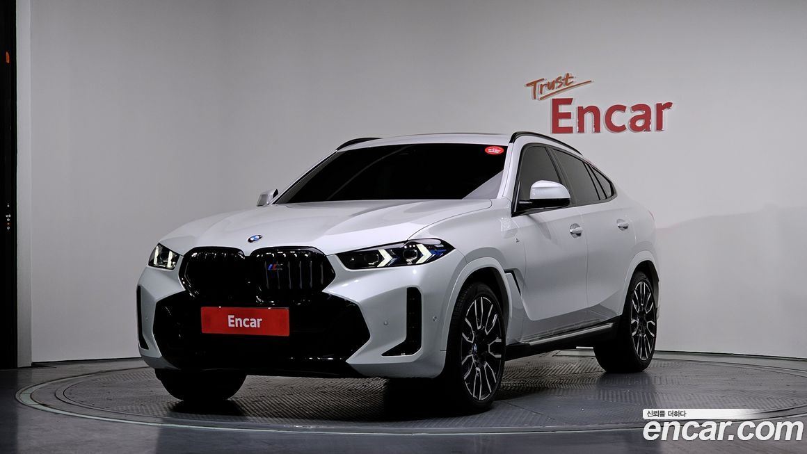 BMW X6 xDrive40i M Sport, 2025