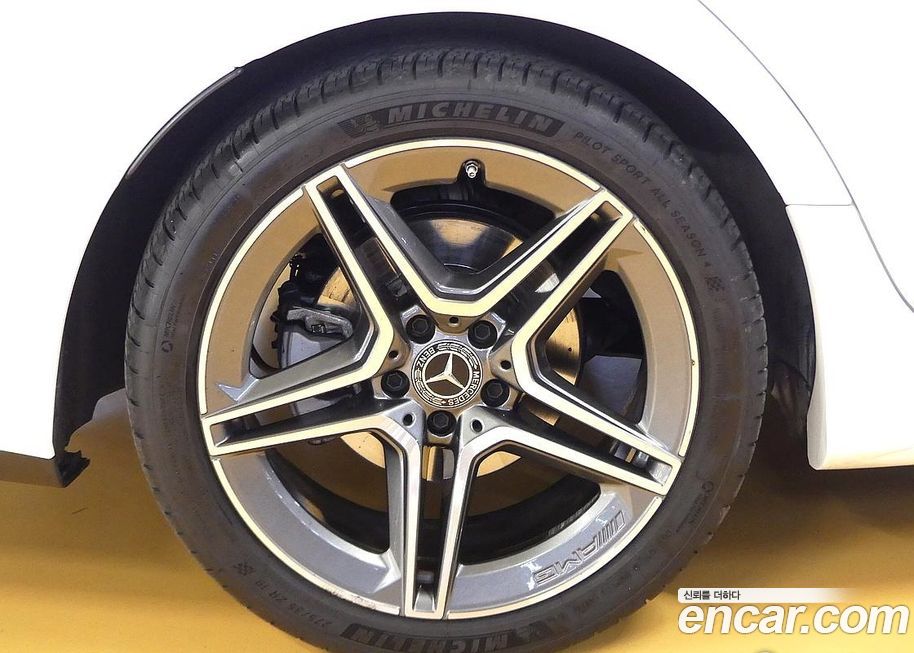 Mercedes-Benz CLS-Class CLS300d 4MATIC, 2023